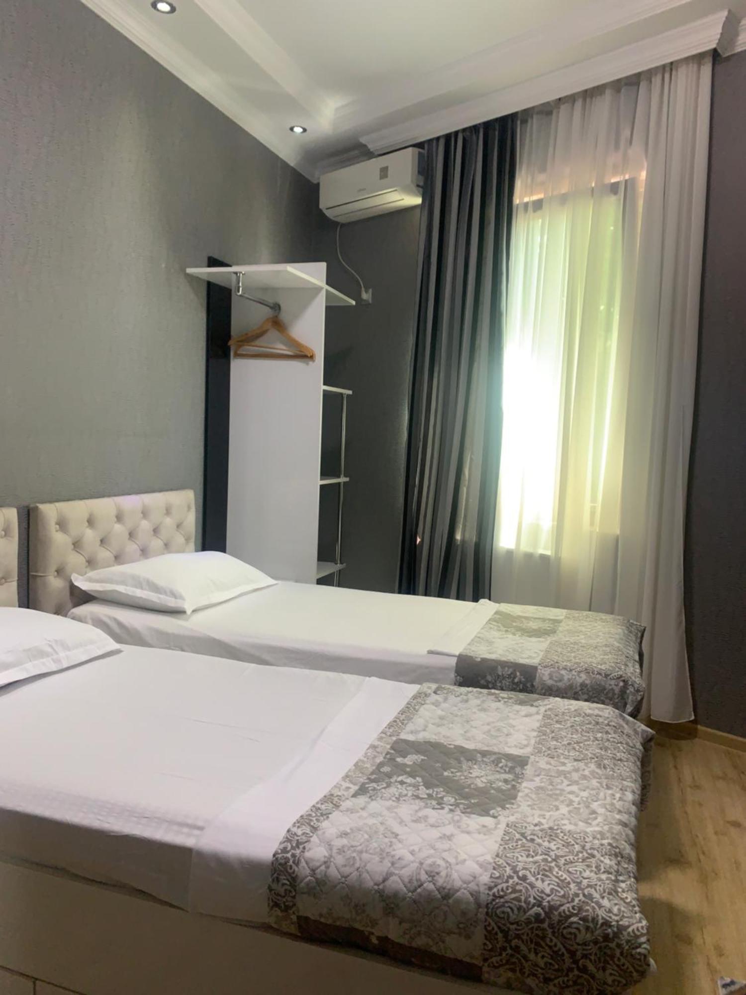 Hotel Aisi Kutaisi Exterior foto